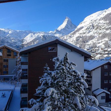 Apartment Beaulieu-2 By Interhome Zermatt Bagian luar foto